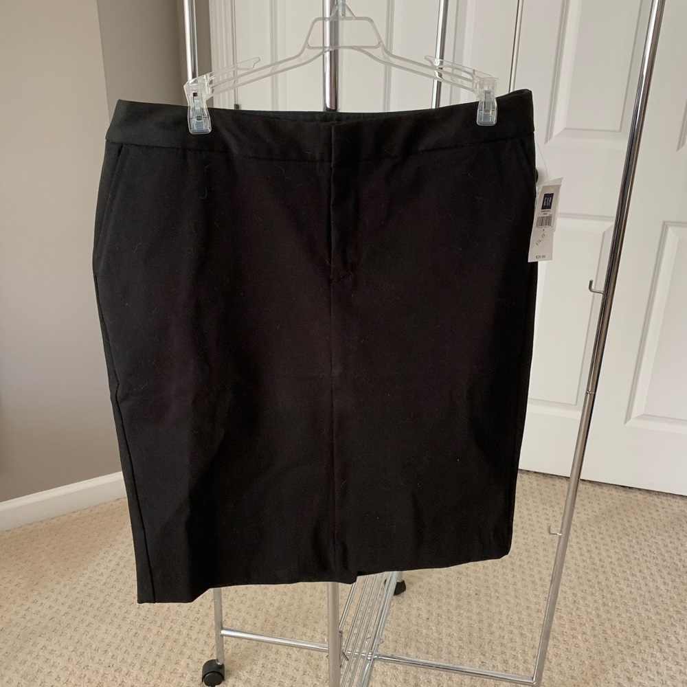 NWT Gap black twill pencil skirt - 10